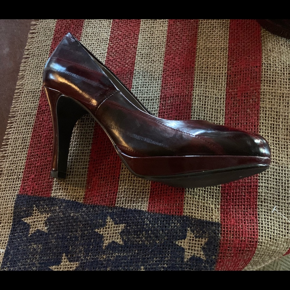 Moda Spana Heels Size 7